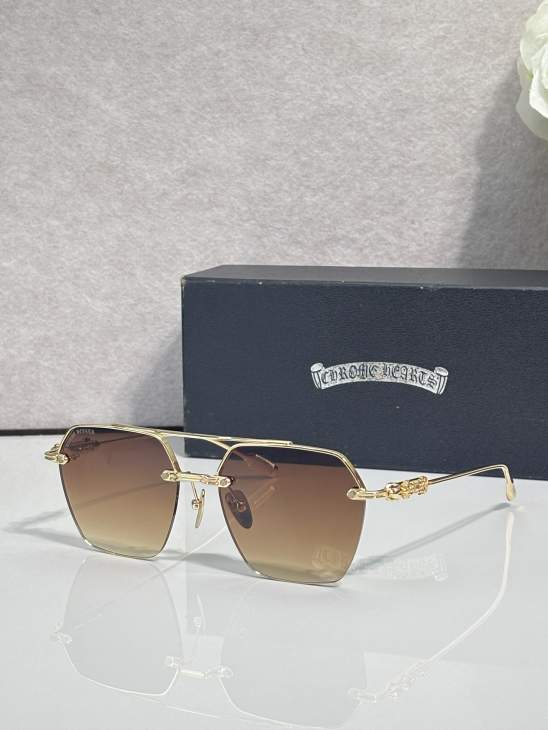 Picture of Chrome Hearts Sunglasses _SKUfw79760780fw
